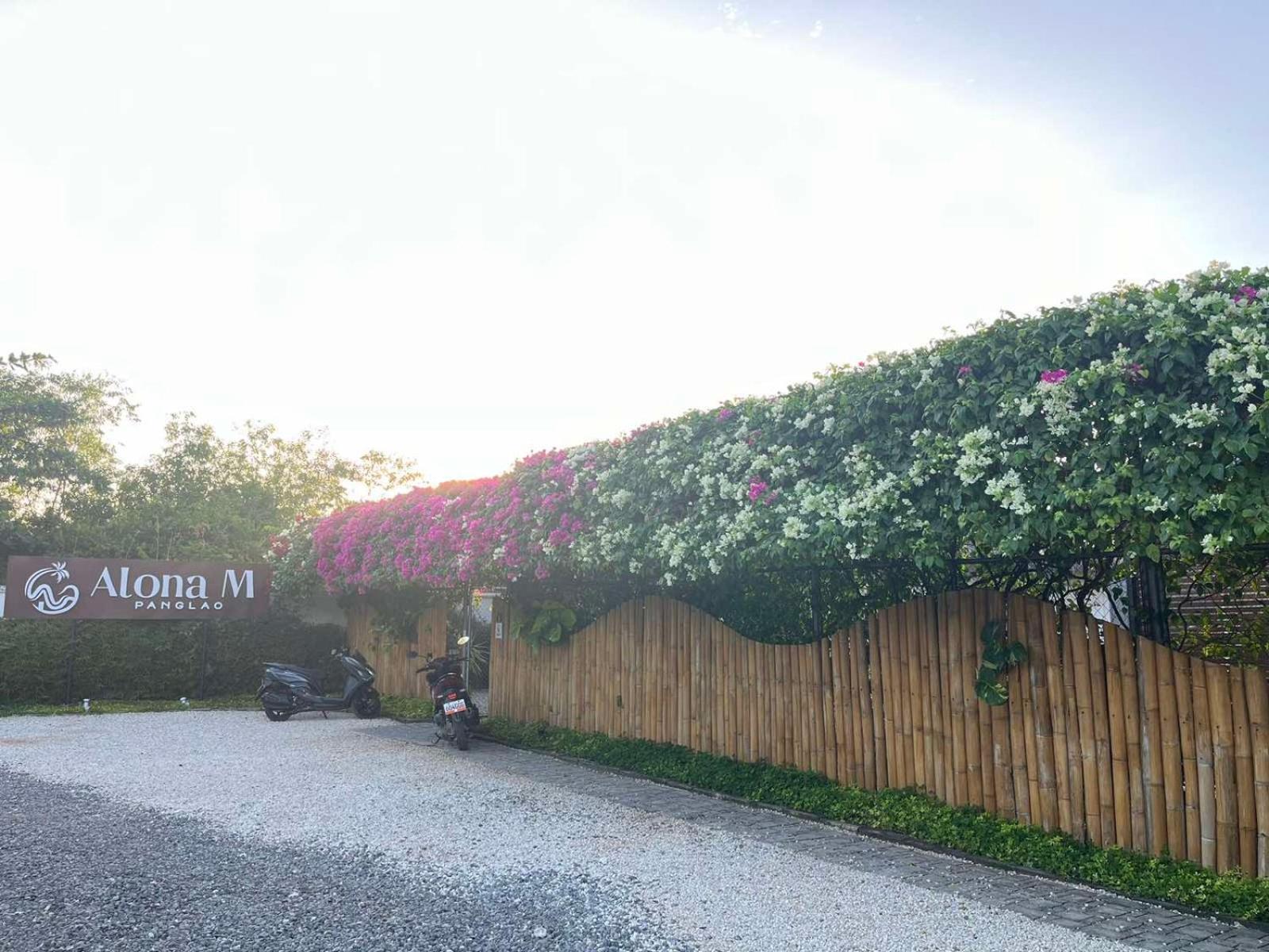 Alona M Panglao Hotell Exteriör bild